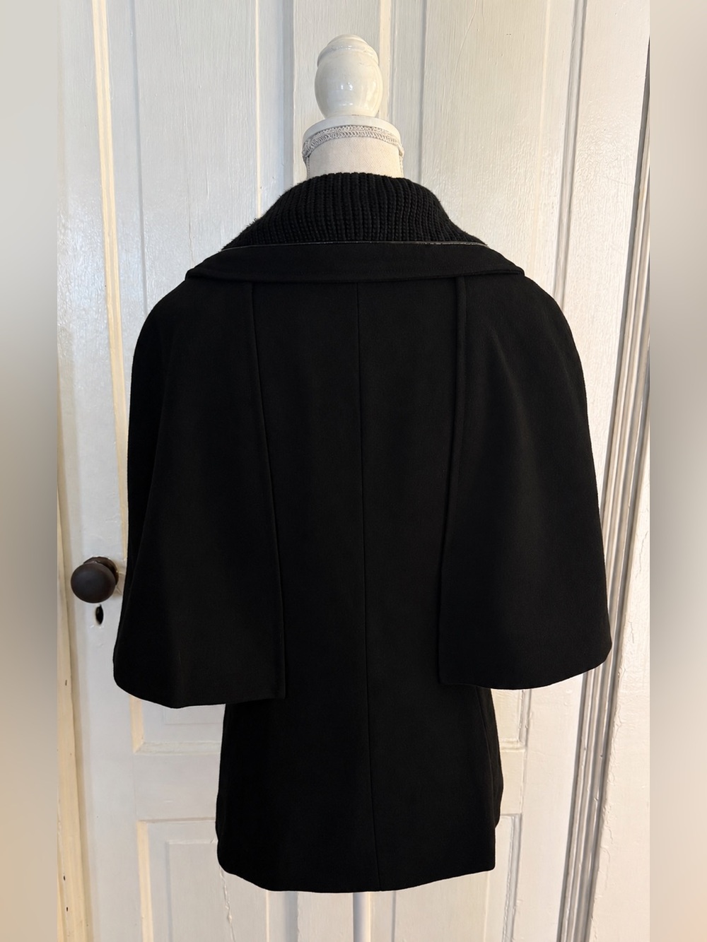 GUESS Black Wool Blend Cape Jacket Ribbed Shawl Collar Piping Women's Size S - Picture 6 of 15
